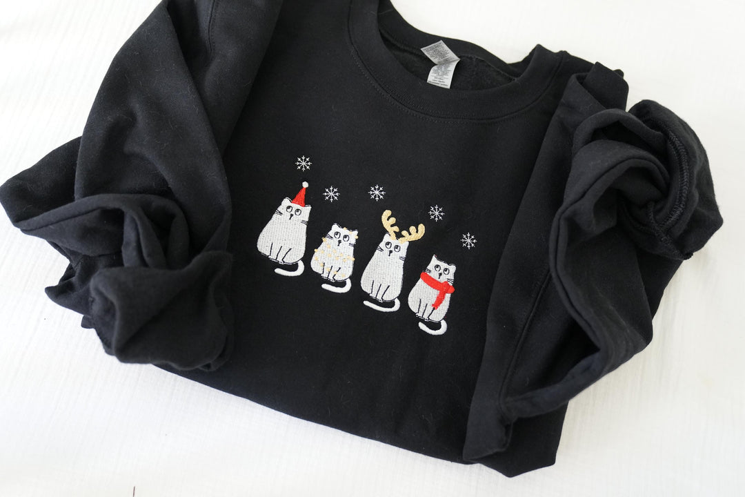 Embroidered Christmas Cats Sweatshirt, Christmas Sweater for Women, Christmas Kitty Crewneck, Meowy Christmas Sweatshirt, Vintage Sweatshirt